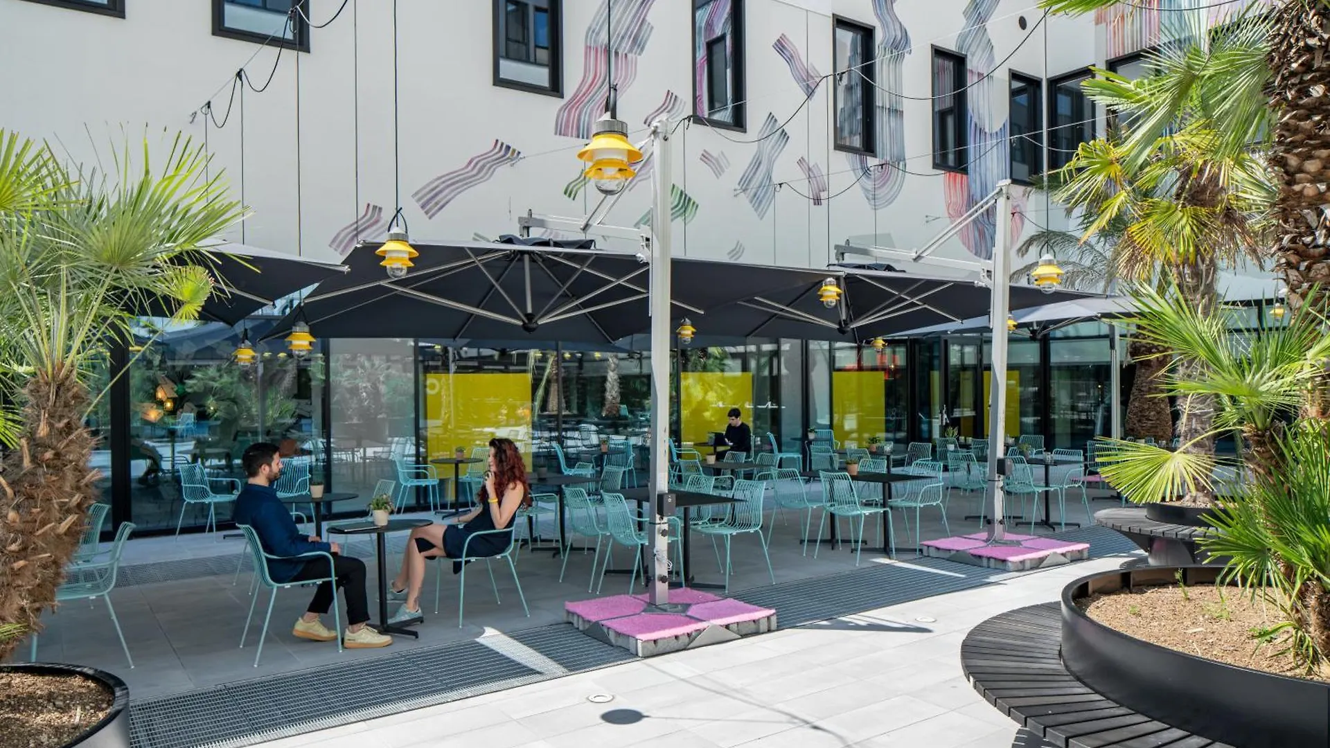 **** Hotel The Social Hub Bologna Extended Stay Italy